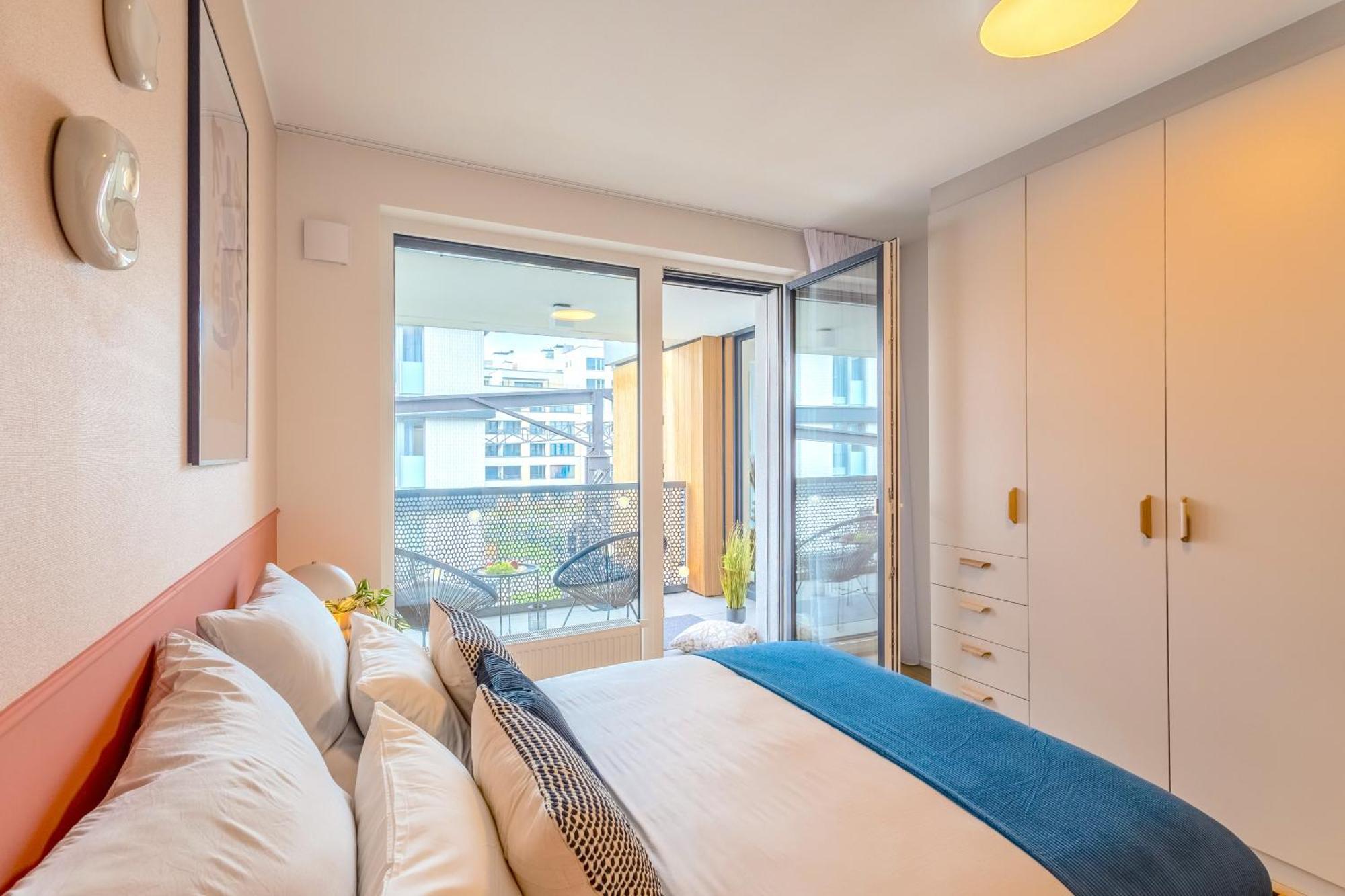 Design Apartment - Balcony, Free Parking, Yoga, 10 Mins To Center, By Gravity Prague Extérieur photo