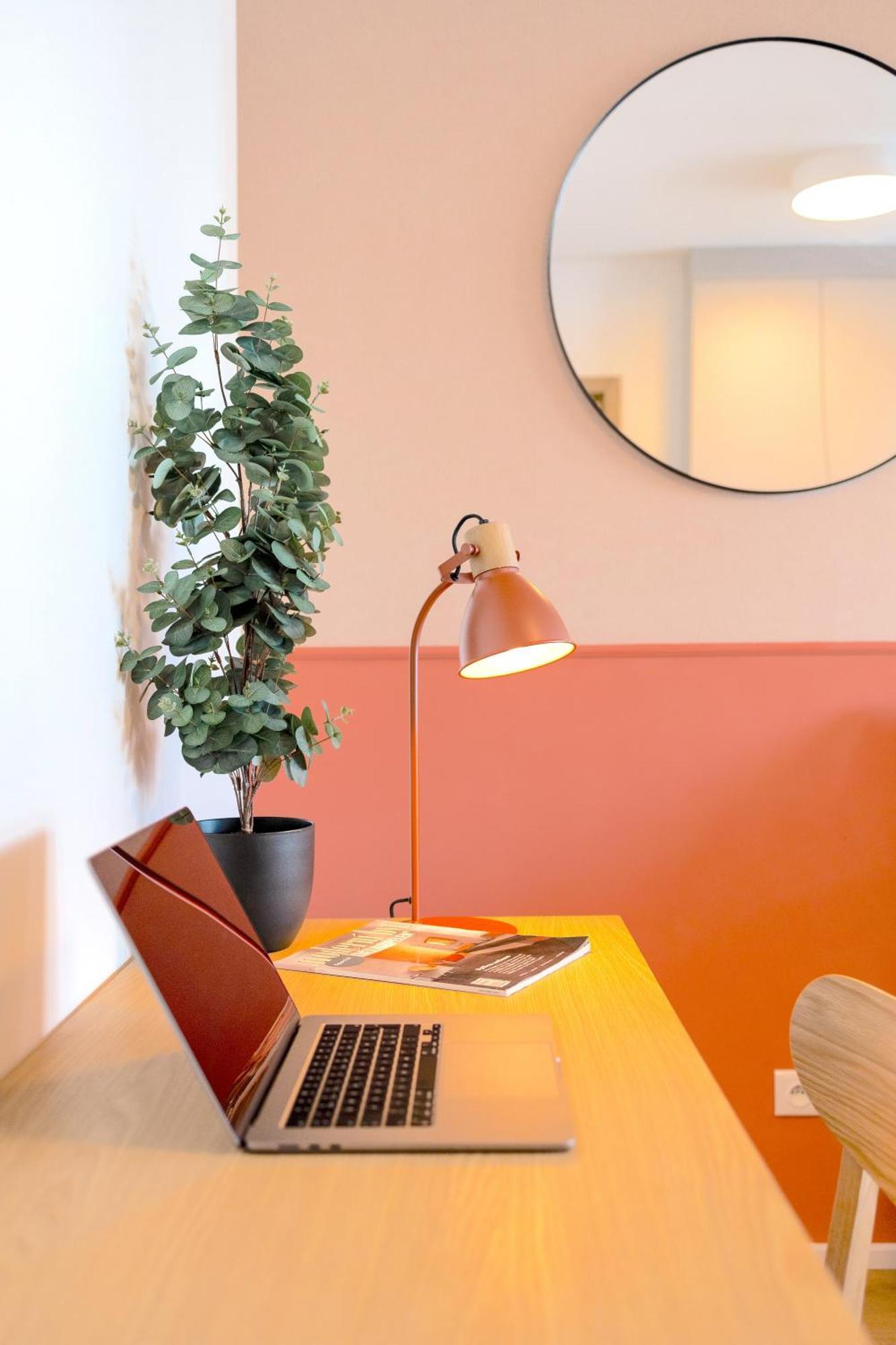 Design Apartment - Balcony, Free Parking, Yoga, 10 Mins To Center, By Gravity Prague Extérieur photo